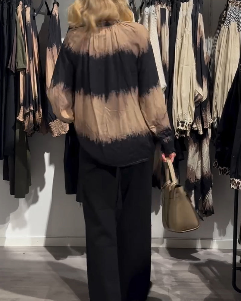 OUDE BLOUSE VOOR VROUWEN
