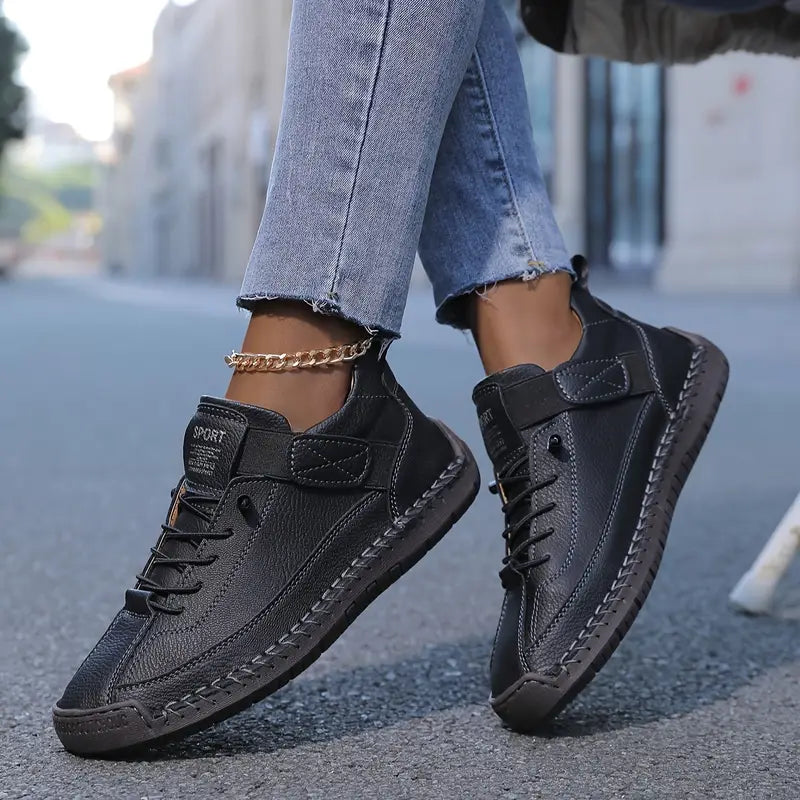 KLASSIEKE BUITENSPORTSCHOENEN VOOR VROUWEN
