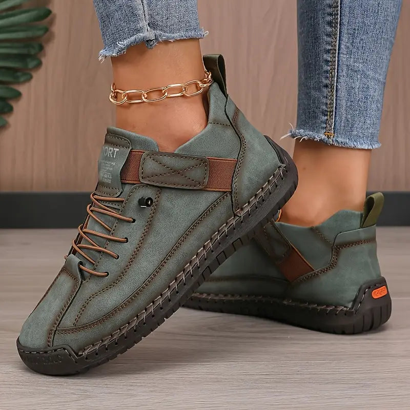 KLASSIEKE BUITENSPORTSCHOENEN VOOR VROUWEN