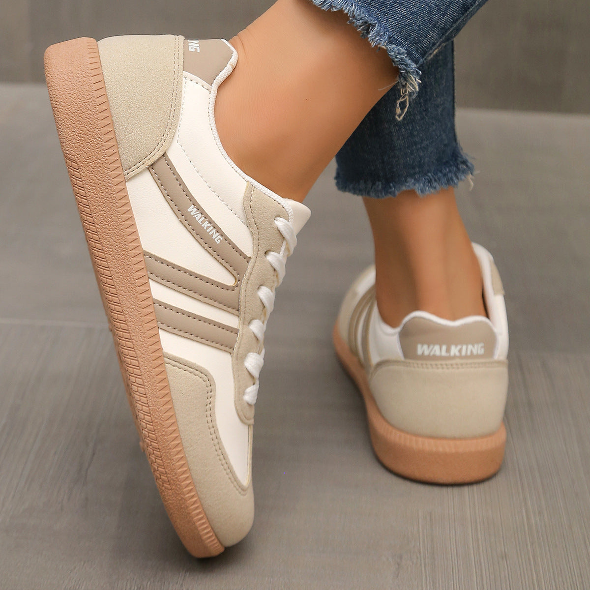 GEMAAKTE WANDELSCHOENEN VOOR VROUWEN