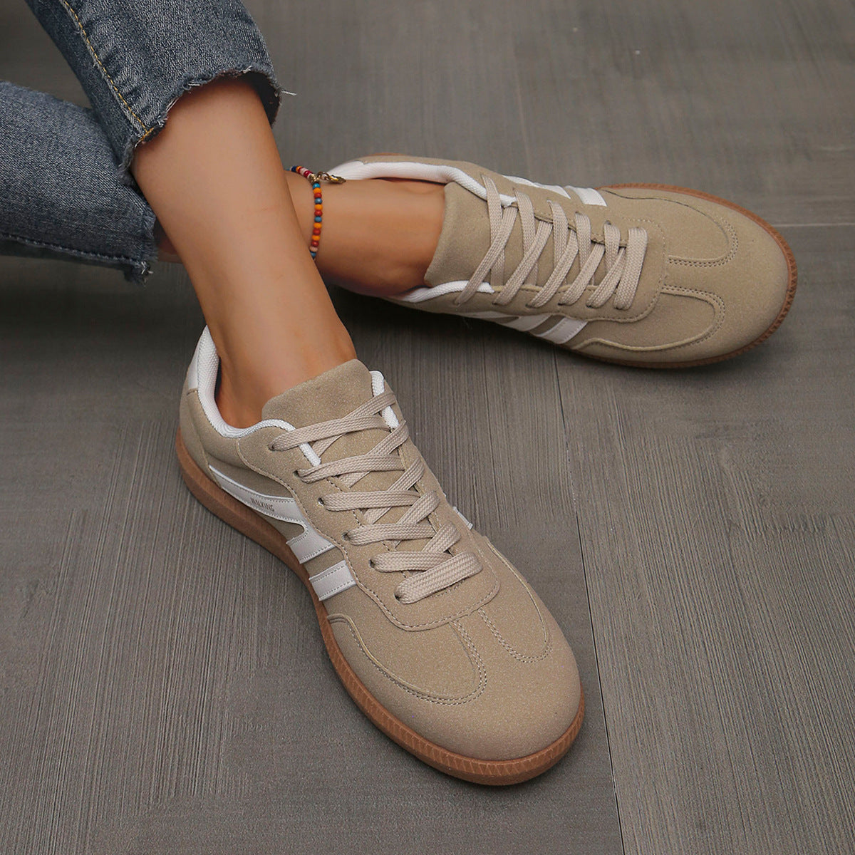 GEMAAKTE WANDELSCHOENEN VOOR VROUWEN