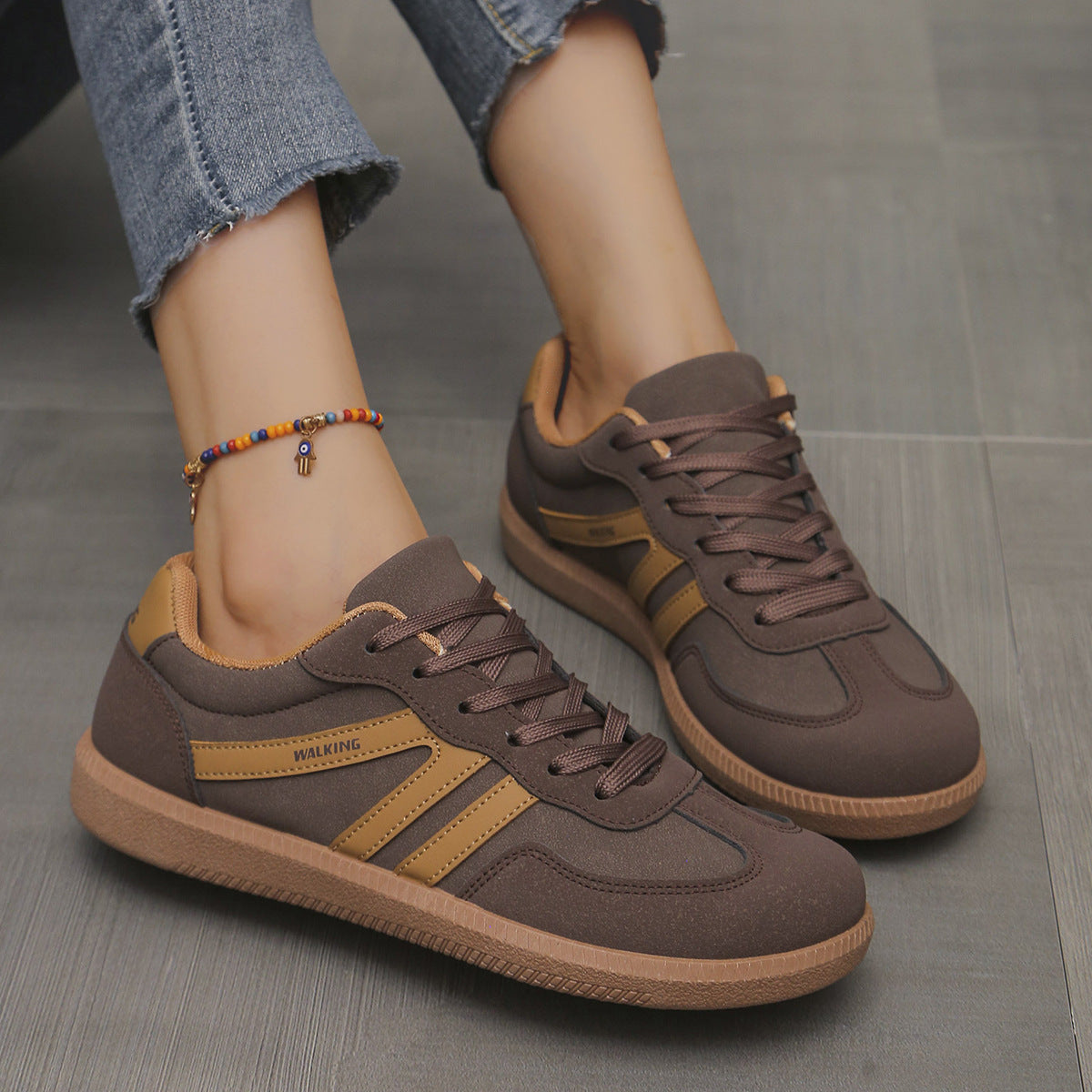 GEMAAKTE WANDELSCHOENEN VOOR VROUWEN