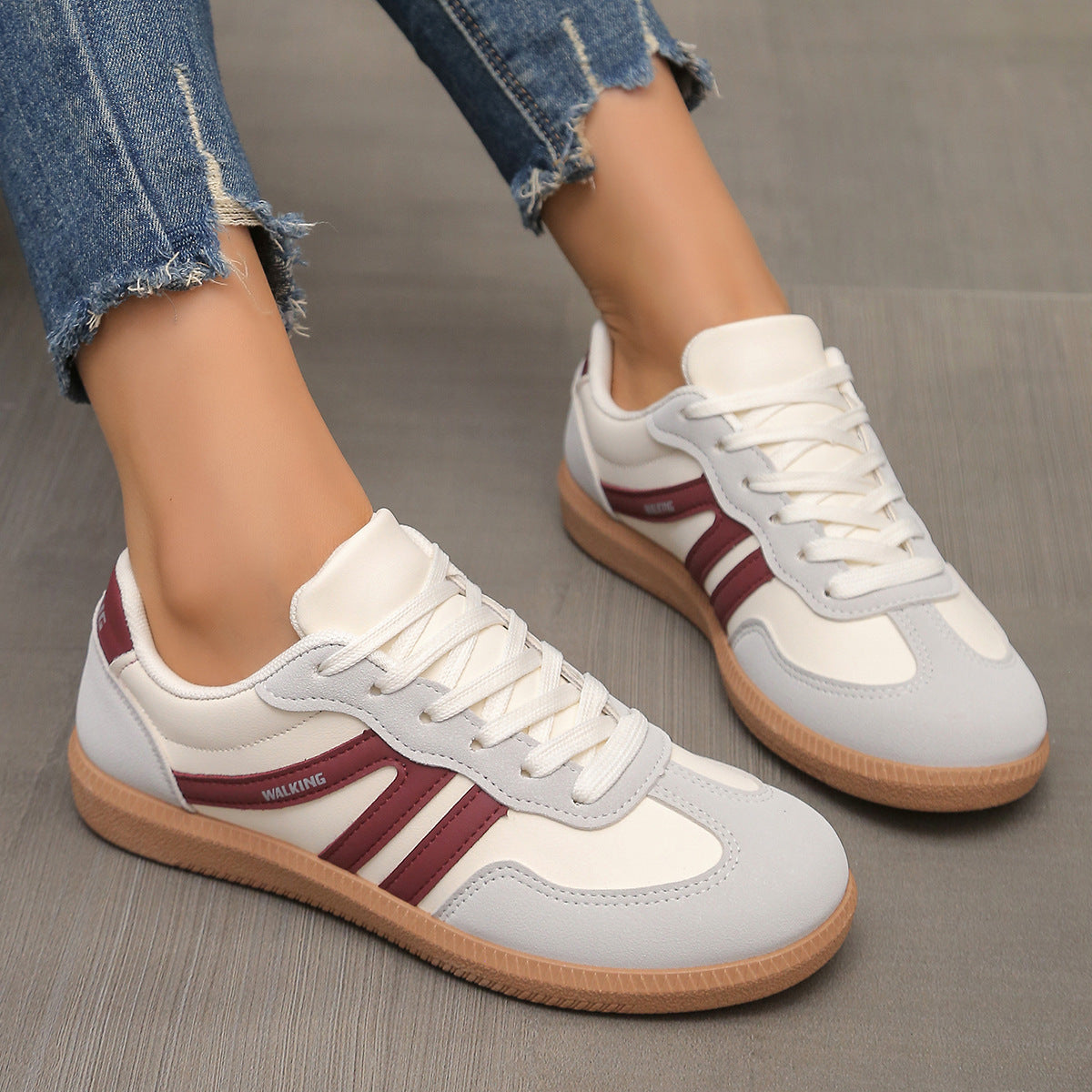 GEMAAKTE WANDELSCHOENEN VOOR VROUWEN