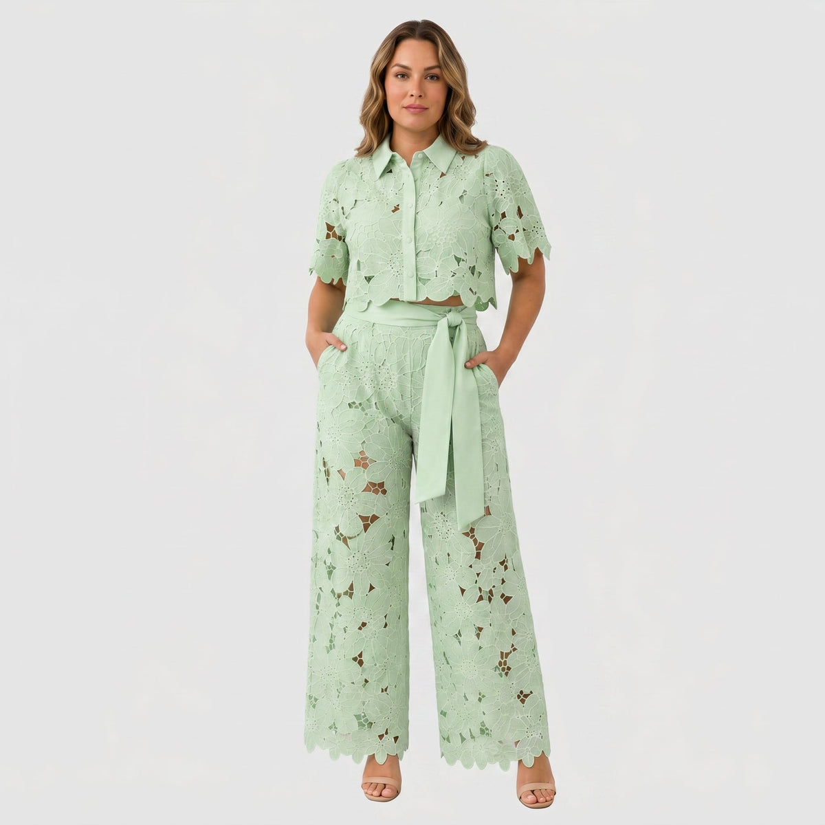 ELEGANTE TWEEDELIGE SET MET BORDUURSEL VOOR VROUWEN
