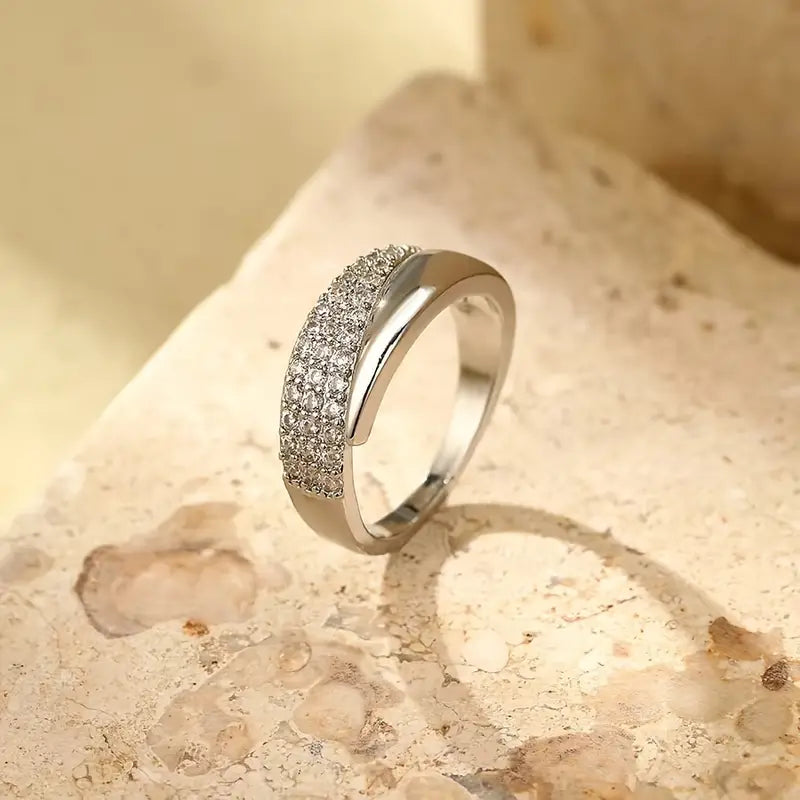 AANPASSBARE SYMBOLISCHE RING VOOR VROUWEN