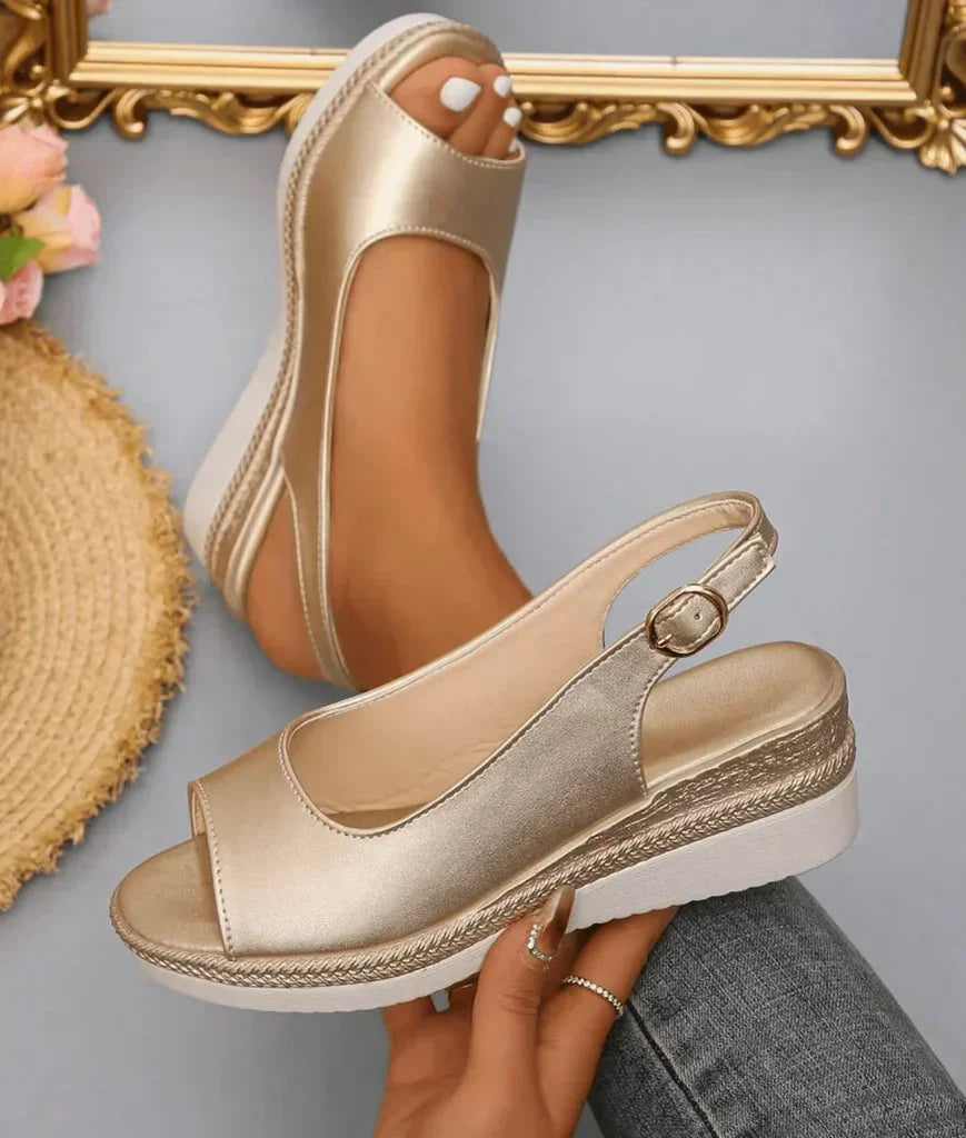 STIJLE SANDALEN MET WEDGE-HAK VOOR VROUWEN
